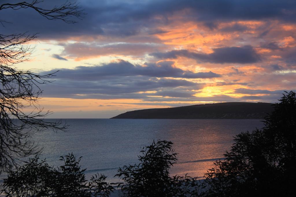 Emu Bay Stay Екстериор снимка